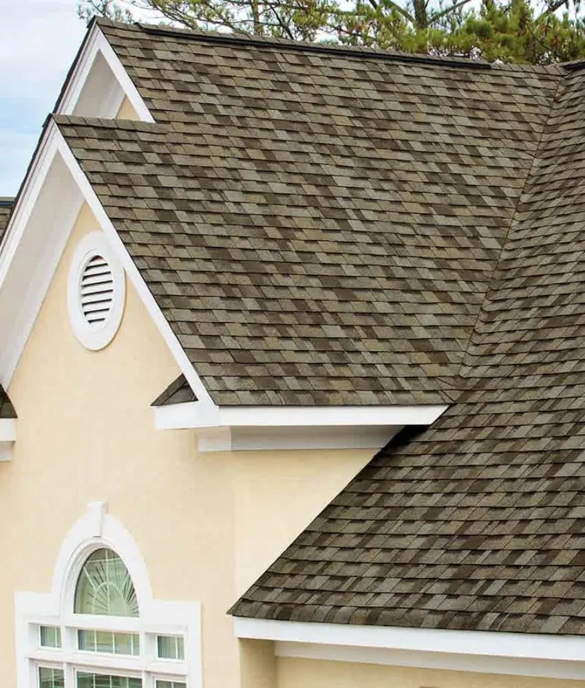 Owens Corning® Duration® shingles installed on a steep residential roof.