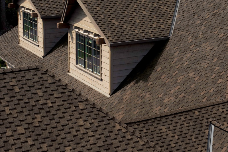 Close up shot of a Owens Corning roof in Chestnut