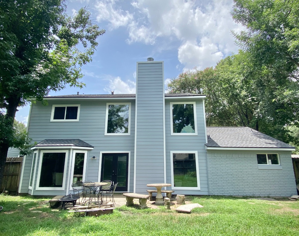 Hardie Lap siding home on light blue-grey home